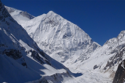 Manaslu North (7 157 m)